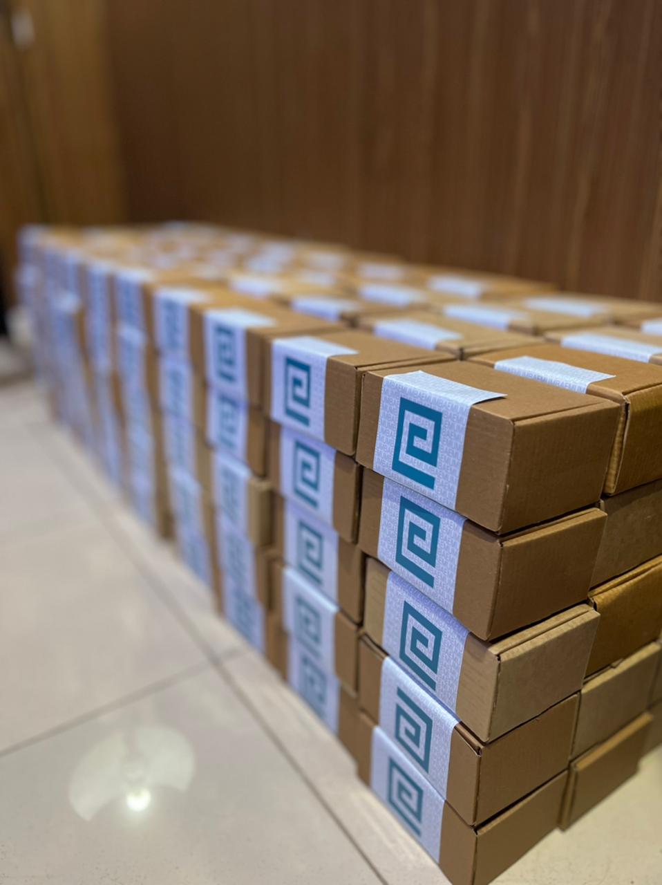 Grow your businesses with our corporate gifting